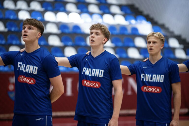 Suomen alle 18-vuotiaiden pojille voitto EM-kisoissa – Kosovo voitettiin sisulla