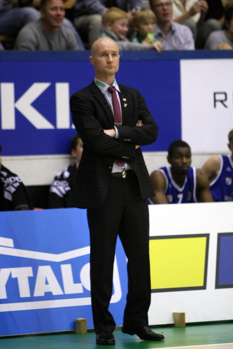 Jukka Toijala palaa Kataja Basketin päävalmentajaksi