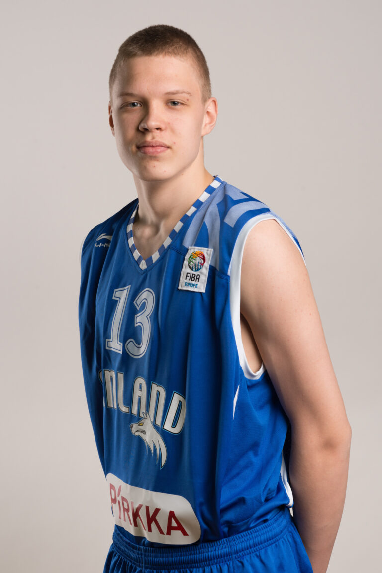 16-vuotiaille pojille kuudes sija EM-kisoissa