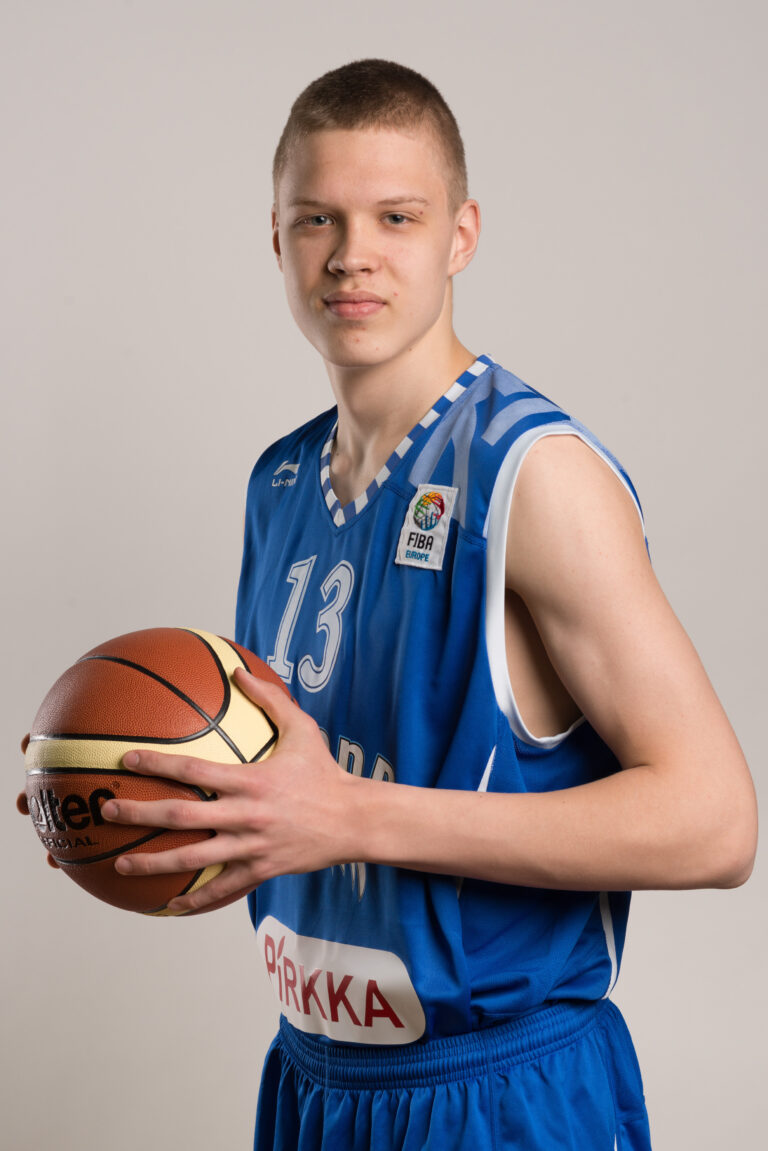 Suomi kaatoi Serbian 16-vuotiaiden EM-kisoissa