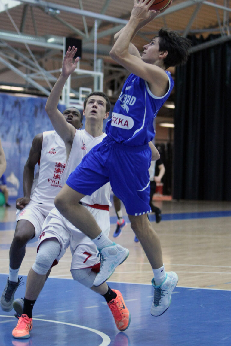 Suomen 17-vuotiaat pojat taipuivat Tshekin 18-vuotiaille