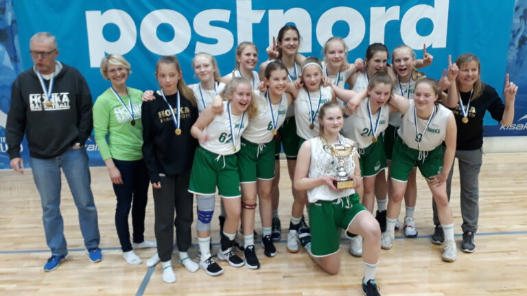 Honka ja HoNsU 14-vuotiaiden Suomen mestareiksi