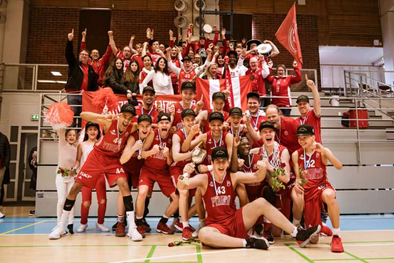 Tampereen Pyrintö on 16-vuotiaiden poikien Suomen mestari