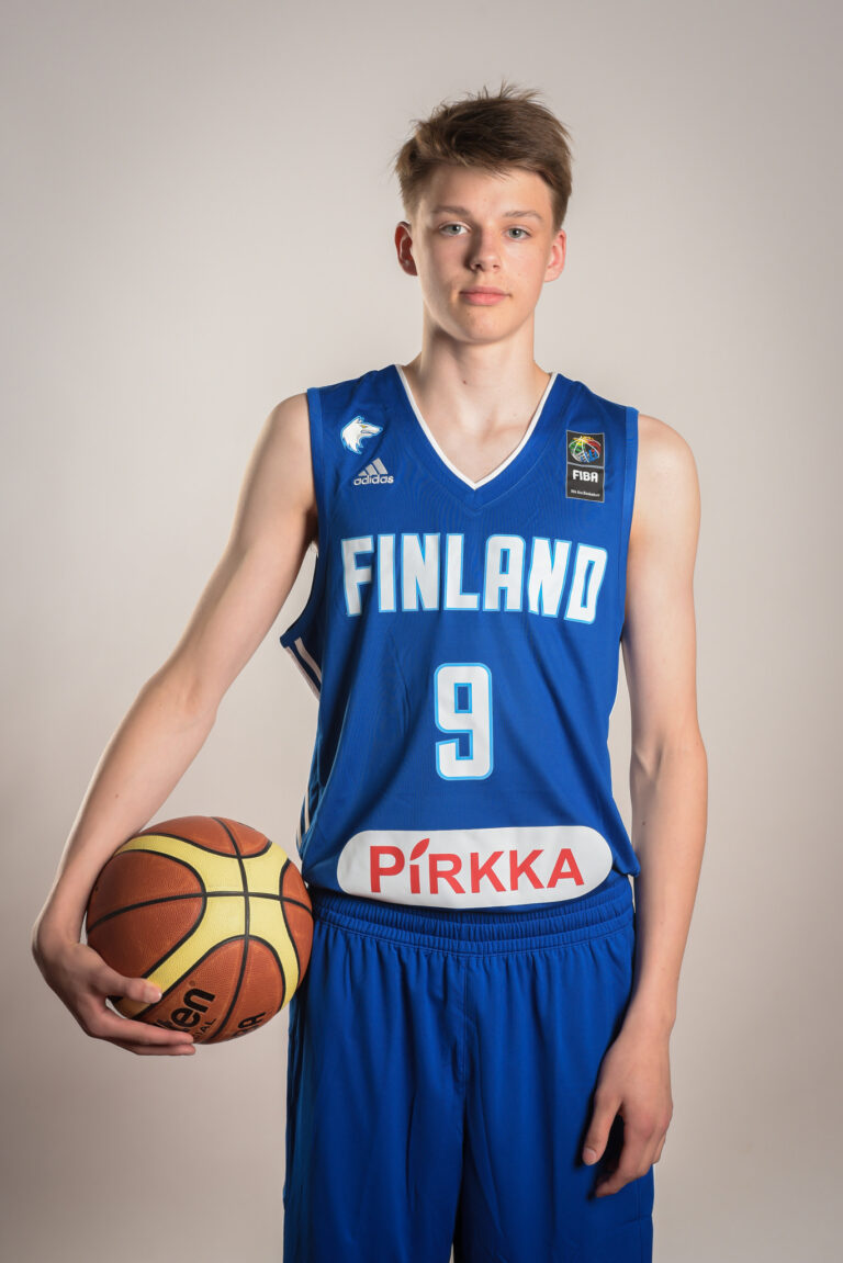 Blomgren ja Amzil Jordan Brand Classic -leirille Espanjaan