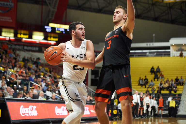 Maxhunin Long Beach State vei miesten NCAA:n suomalaiskamppailun
