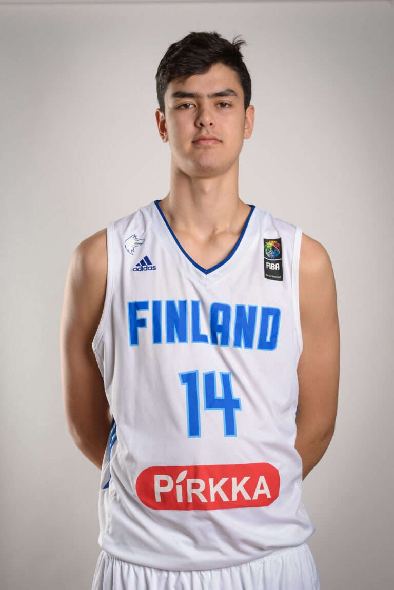 Suomen 16-vuotiaat pojat EYOF:n pronssipeliin