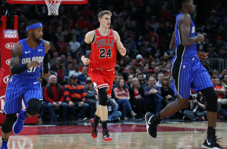 Bulls kolmanteen peräkkäiseen voittoon, Markkanen 18 pistettä 18 minuutissa