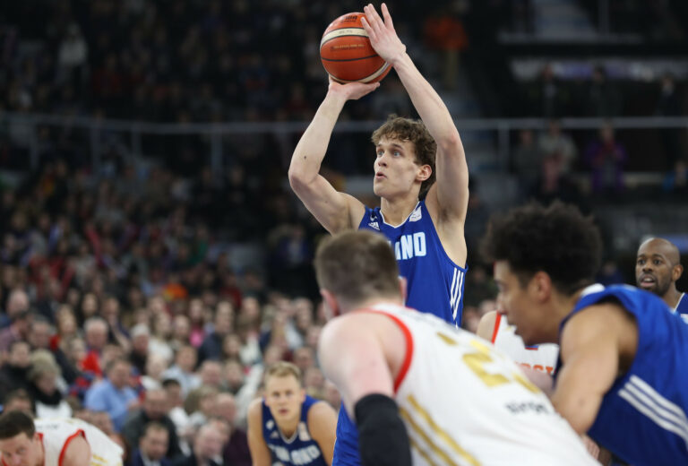 Yhdeksän suomalaista miespelaajaa NCAA:n ykköstasolla