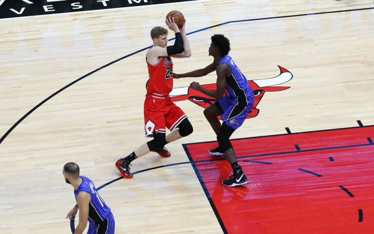 Nets päihitti Bullsin, Markkanen 14 pistettä