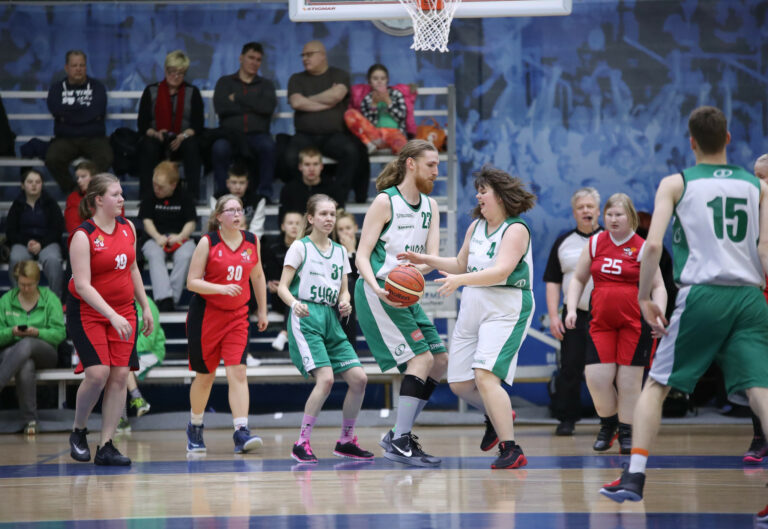 Koripalloliitto järjestää Unified-koripalloleirin Kisakalliossa