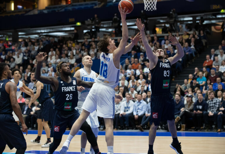 NCAA-tulokkaat Nkamhoua ja Jantunen hurjassa vireessä