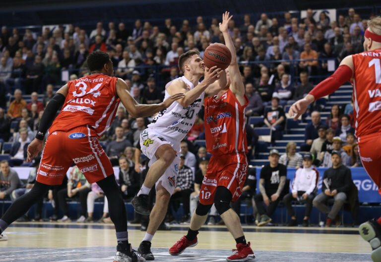 Lahti Basketball hurjasteli toiseen voittoon Divari-A:n finaaleissa