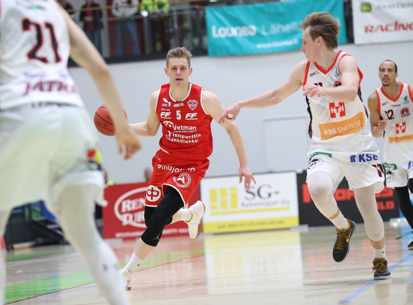Vilppaan Henri Kantonen (11p/5,4lp/3,6s) on tällä kaudella tehnyt lopullisen läpimurtonsa Korisliigassa. Kuva: Ville Vuorinen/Korisliiga