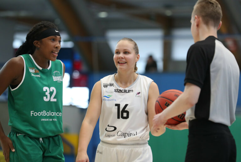 Tuulia Timo jatkaa Catzissa