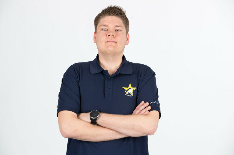 Niko Kuusi jatkaa Torpan Poikien päävalmentajana