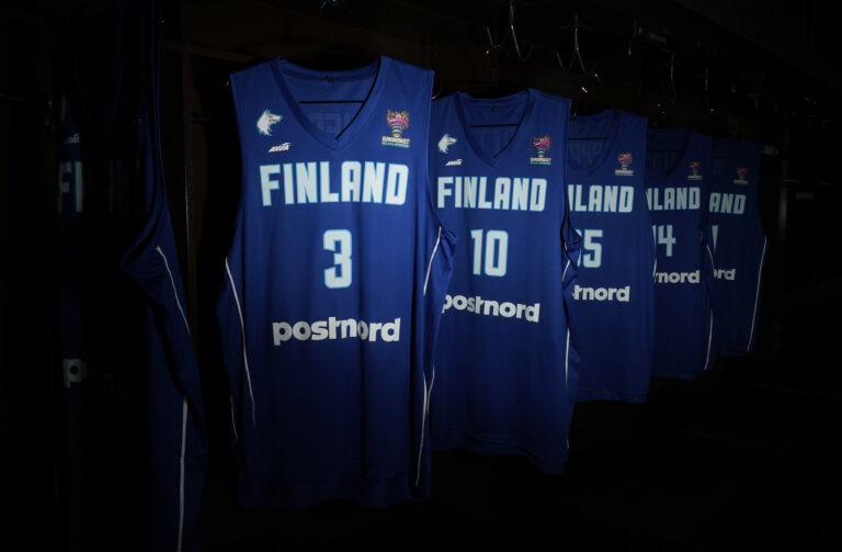 PostNordin ja Suomen Koripalloliiton yhteistyö jatkuu