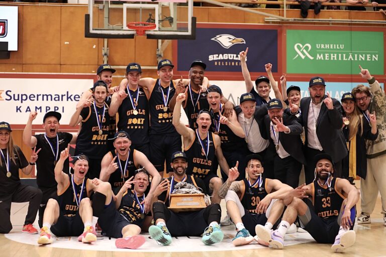 Helsinki Seagulls nappasi seurahistoriansa ensimmäisen Korisliiga-mestaruuden