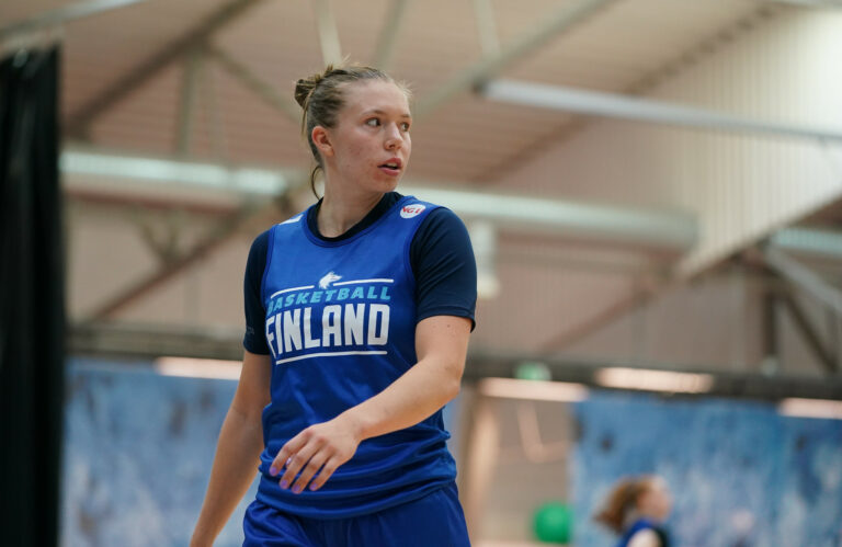Sweet Sixteen: Lotta-Maj Lahtinen ja Georgia Tech mittelevät jatkopaikasta huippuaikaan sunnuntaina
