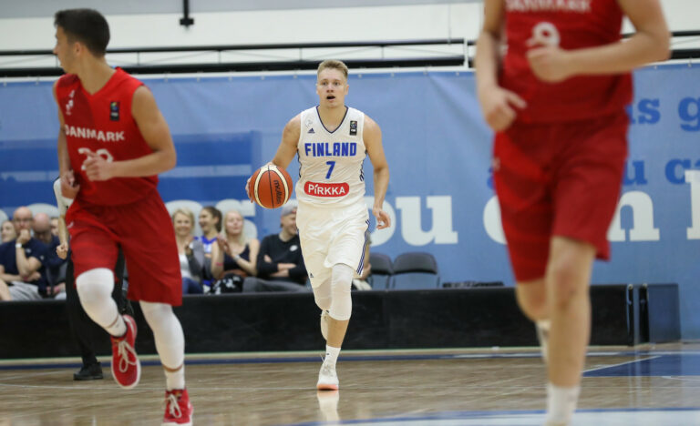 19-vuotias Erik Sajantila siirtyy HBA-Märskystä Lahti Basketballin riveihin