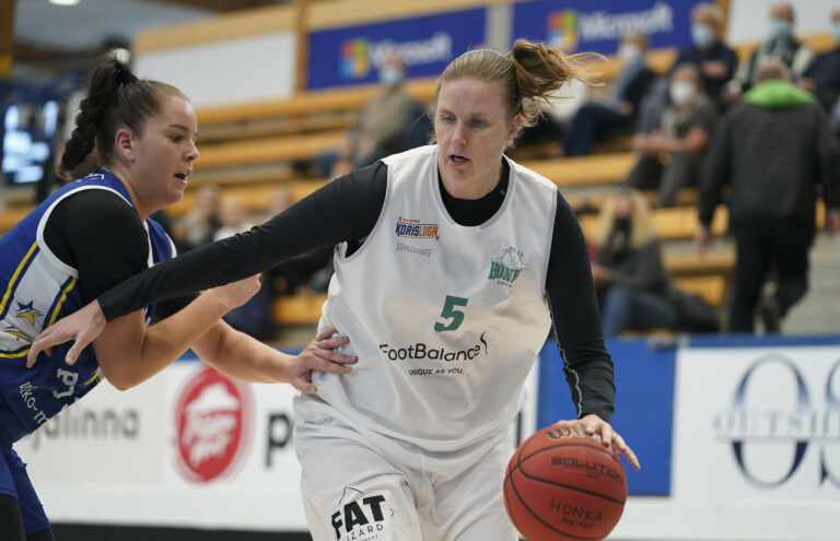 Honka ylivoimaiseen voittoon – voitot myös Peli-Karhuille ja ToPo:lle
