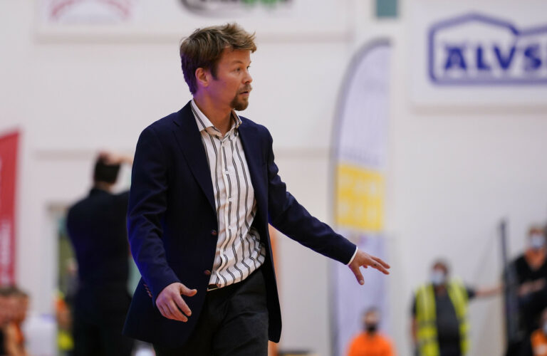 Lahti Basketballin ja Pieti Poikolan tiet eroavat