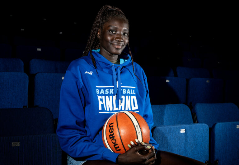 Dallas Wings hävisi Grinerin johdattamalle Mercurylle