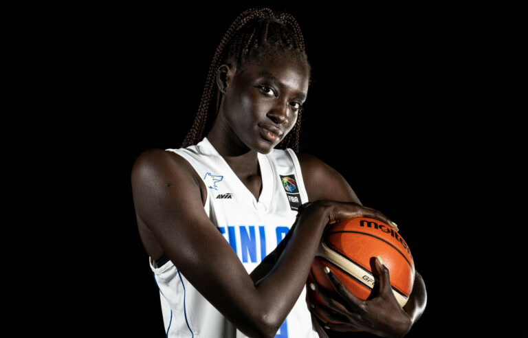 Awak Kuier tekee ensiesiintymisen WNBA:ssa tulevana yönä, Yle Areena näyttää ottelun suorana
