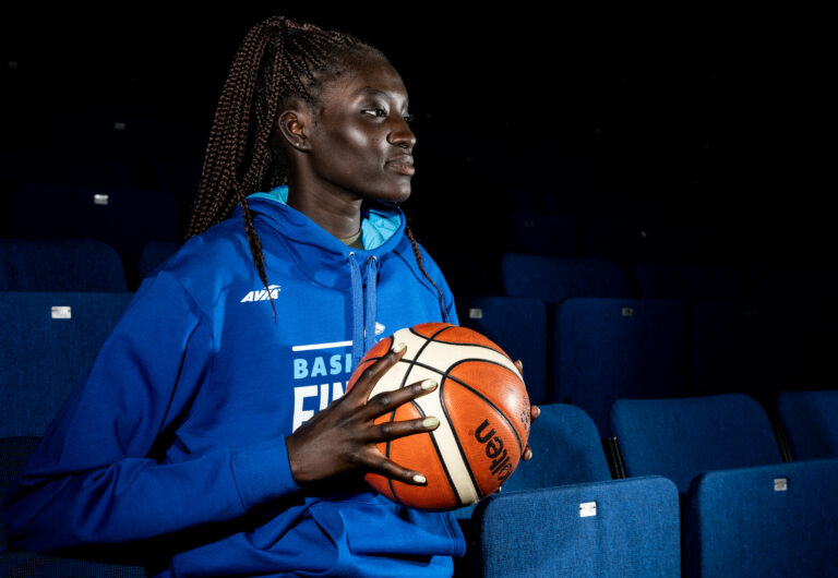 Dallas Wings hävisi kotikentällään Minnesota Lynxille