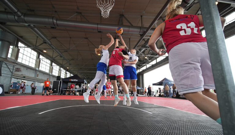 3×3 SM-kiertue käynnistyi upeissa puitteissa Helsingissä – Viron 3×3-maajoukkue voittamaton molemmissa sarjoissa