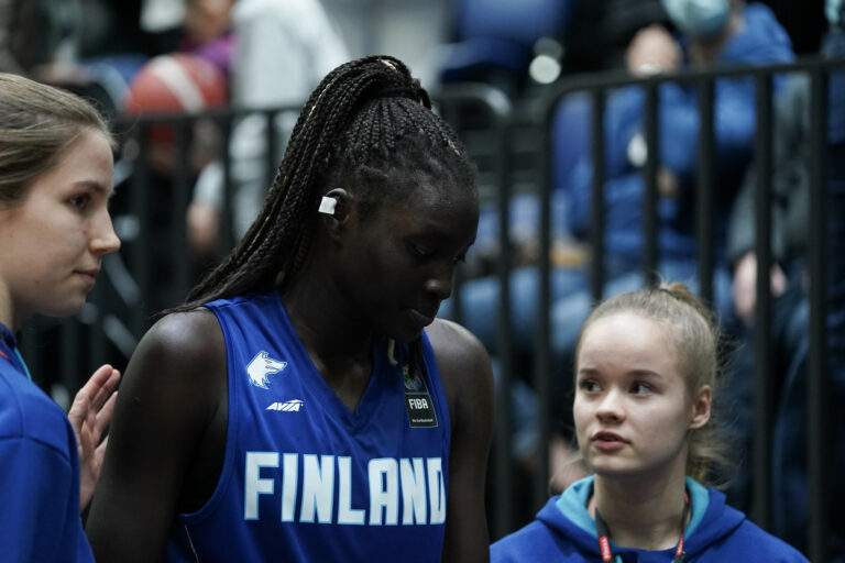 Dallas Wingsille neljäs peräkkäinen voitto – Indiana Fever kaatui jatkoajan jälkeen