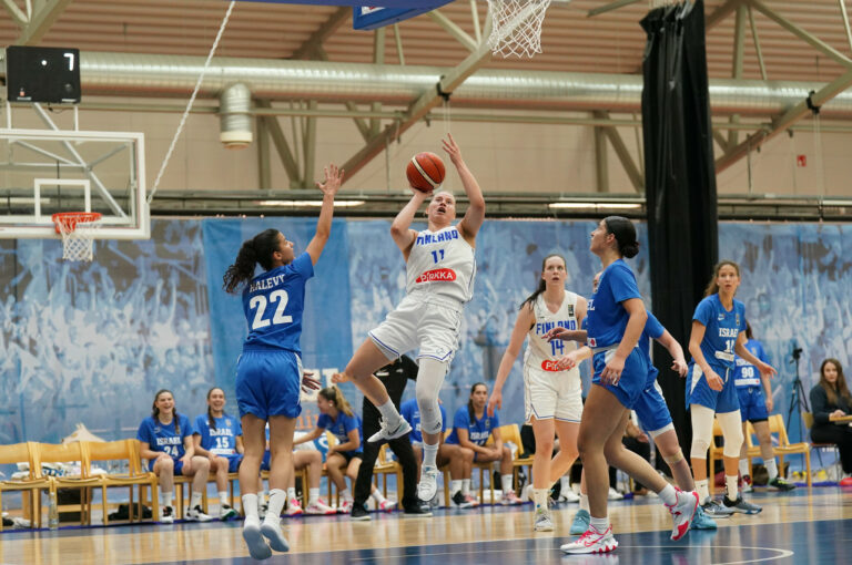 U20-naiset eivät pysyneet Italian kyydissä