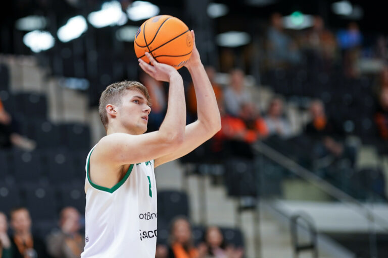Matias Rissanen siirtyy ensi kaudeksi Central Connecticutin yliopistoon