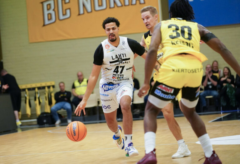 Ricky Waxlax palaa Helsinki Seagullsiin