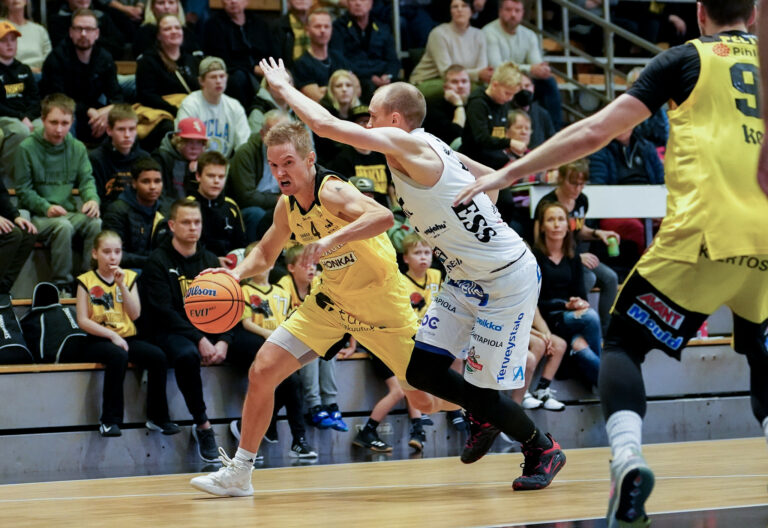 Lehto ja Kaukiainen uusille tasaluvuille