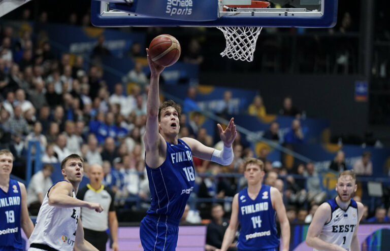 Mikael Jantunen Paris Basketballin riveihin kaksivuotisella sopimuksella