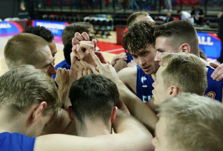 Susijengi ja Saksa julkistivat kokoonpanot MM-karsintahuipennukseen, Kaukiainen debytoi