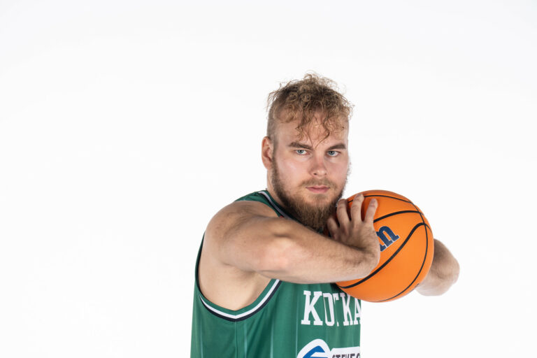 Henttonen ja KTP-Basket jatkosopimukseen