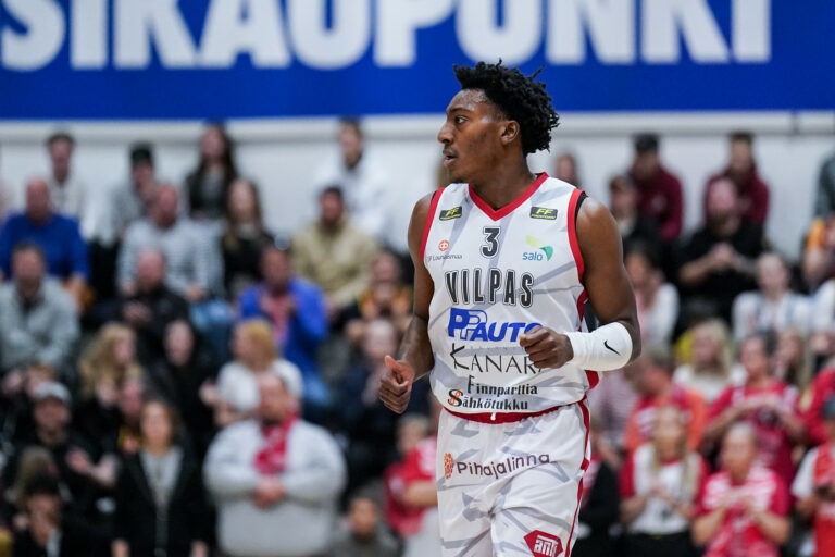 Tyree Eady ratkoi voiton Vilppaalle virhevaikeuksien täyttämästä trilleristä