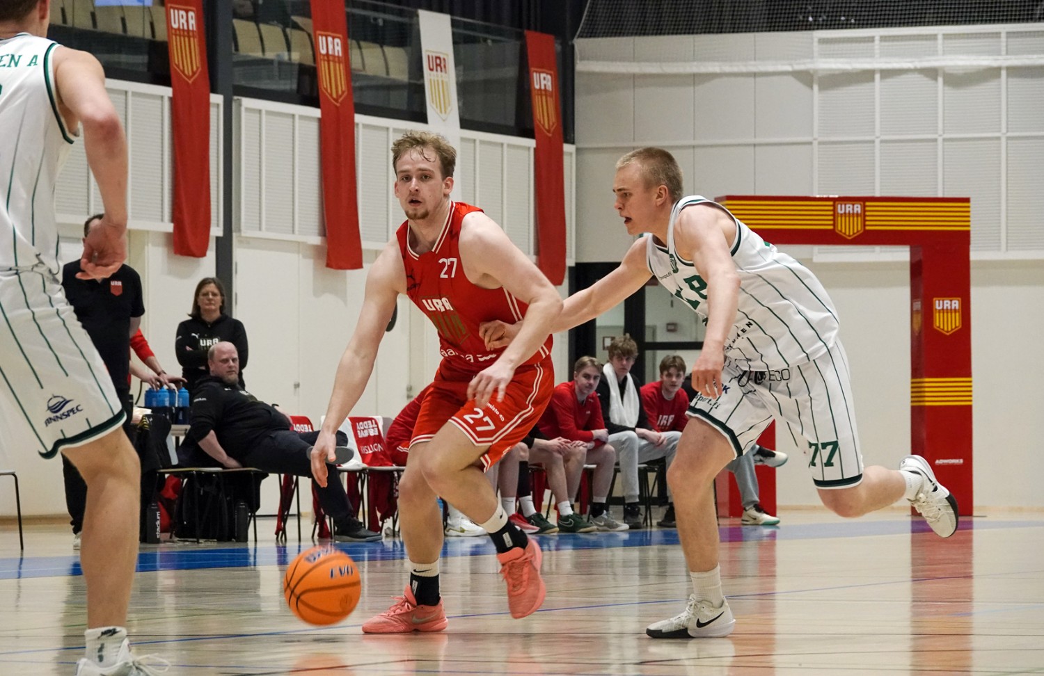 Ura Basket vei pidemmän korren korintekojuhlassa Kaarinassa. Kuva: Hannu Soon
