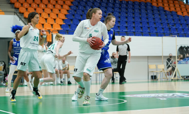 Hongalle avausvoitto finaalisarjassa