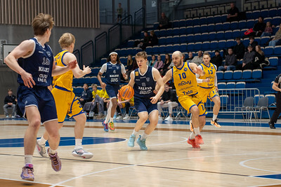 Viljami Valkama ja ACO Basket palasivat voittojen tielle. Kuva: ACO Basket