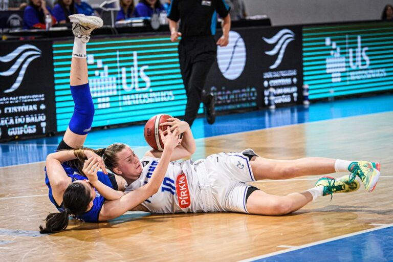 Suomen 16-vuotiaiden tyttöjen kiri Italiaa vastaan jäi vajaaksi EM-kisojen avausottelussa