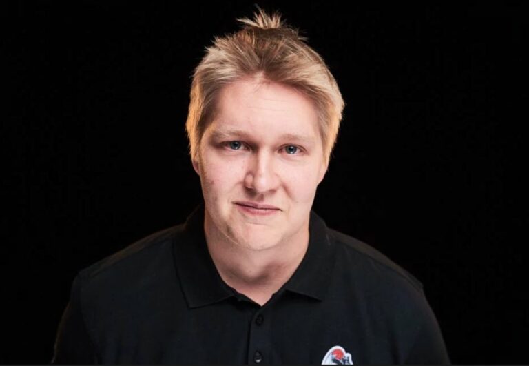 Aleksi Koskinen Gmundeniin Anton Mirolybovin apuvalmentajaksi