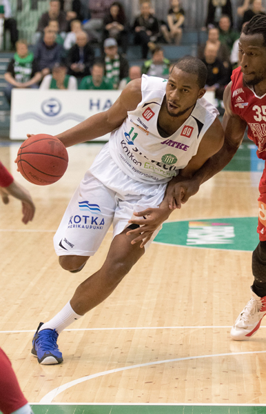 Bisons ja KTP Basket kotivoittoihin Korisliigassa
