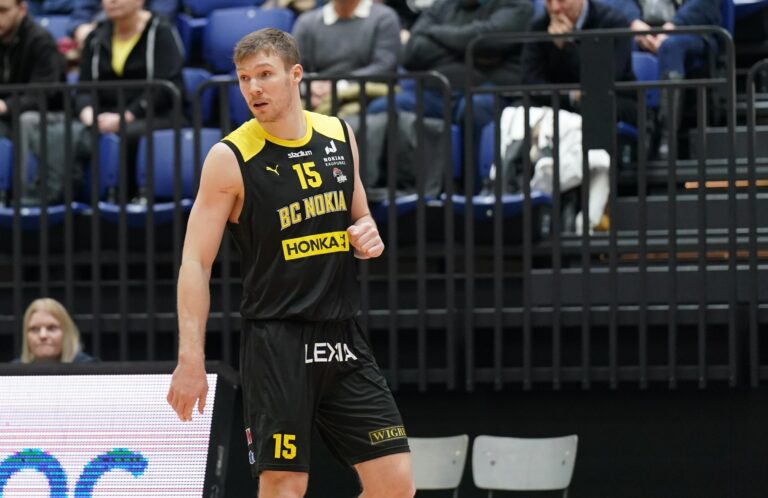 Mestaruuden voittanut Tucker Richardson palaa Korisliigaan – siirtyy KTP-Basketiin