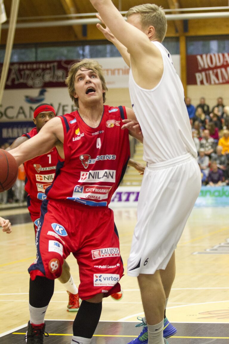 Bisons avasi voittosarakkeensa VTB-liigassa olemalla tyly isäntä Tsmoki-Minskille