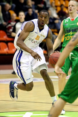 Marcus Capers vahvistaa Seagullsia