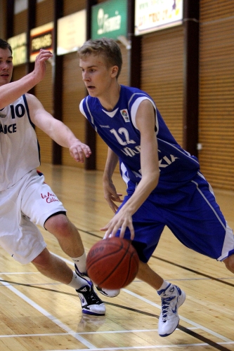 Cavén kunnostautui 18-vuotiaiden All Star -ottelussa