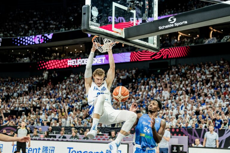 Susijengi kahmi jättipotin Urheilugaala-ehdokkuuksia