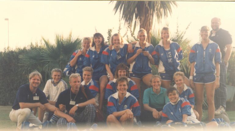 Get Together – naisten 1980-luvun maajoukkuerinki